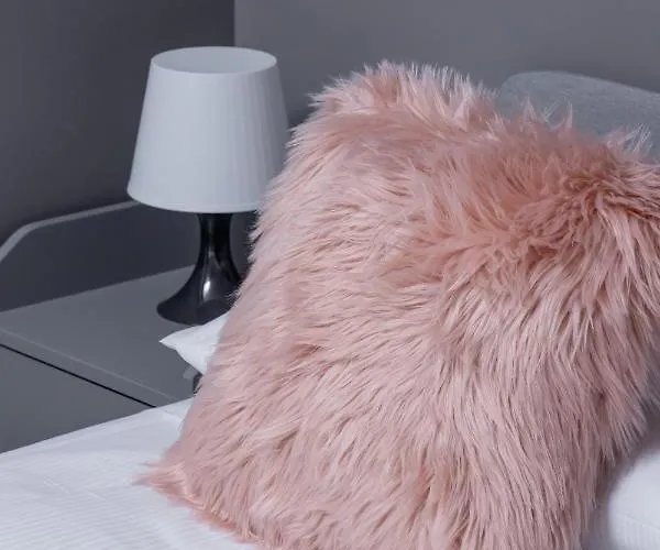 Comfy Pachonskiego With Parking In By Renters Apartment