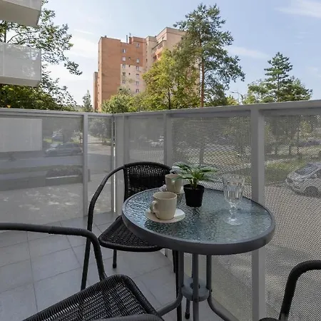 Διαμέρισμα Comfy Pachonskiego With Parking In By Renters