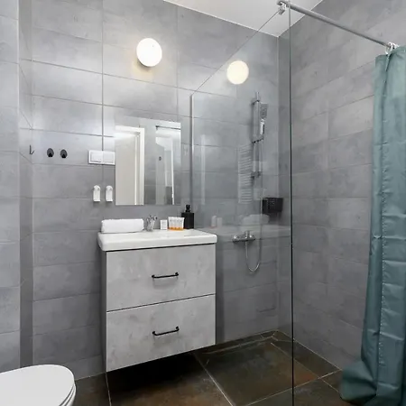 Comfy Pachonskiego With Parking In By Renters Cracovia